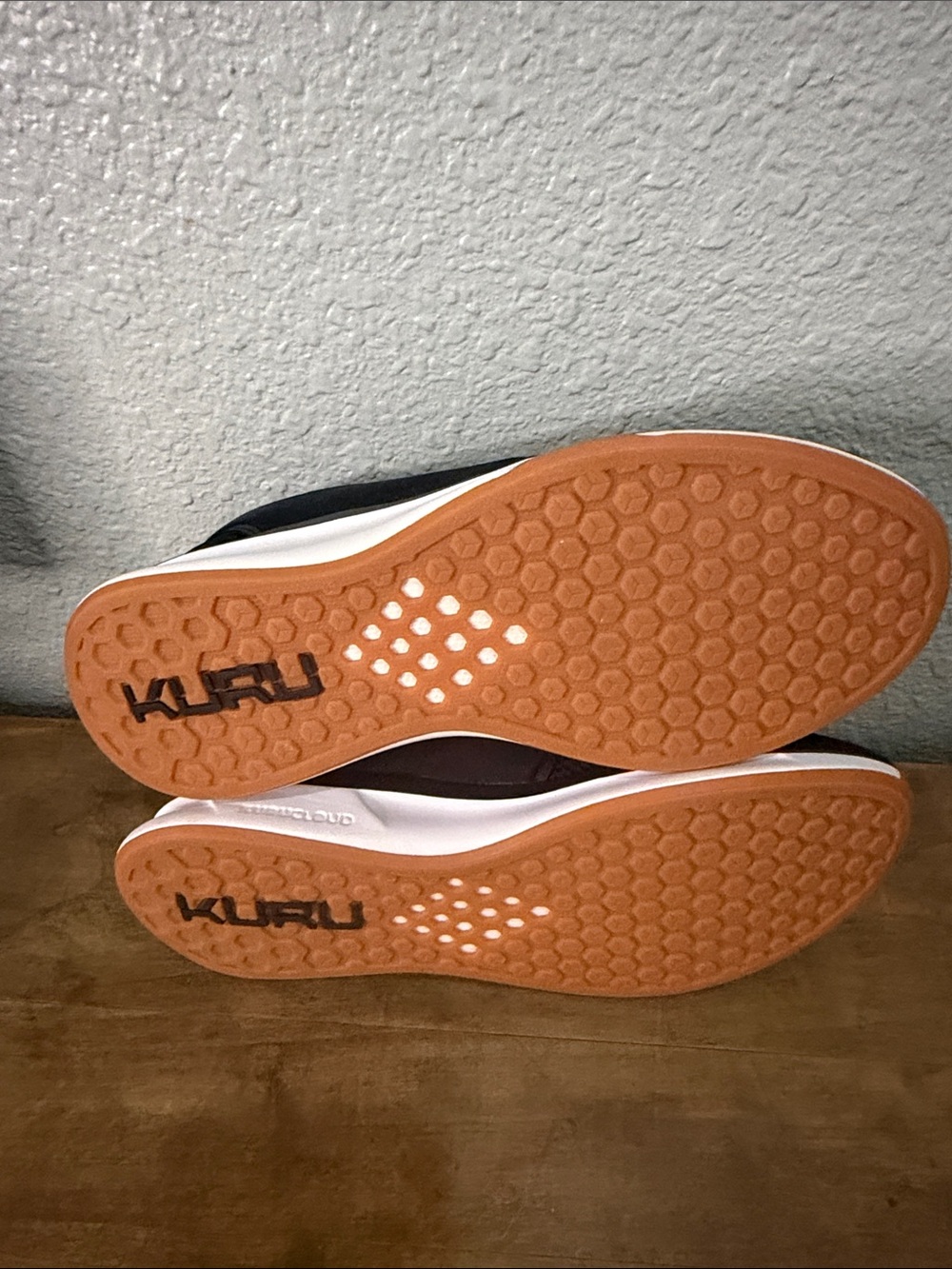 Kuru Black Atom Athletic Sneakers size 10 NEW - Picture 7 of 7